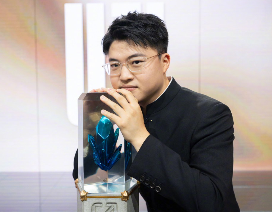 Uzi会首发搭档吗后续来了的简单介绍